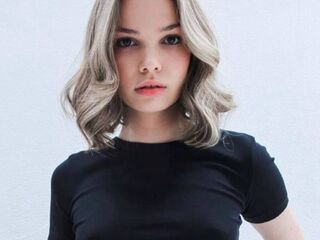 camgirl webcam pic MarielMessina