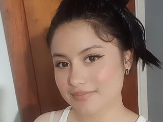 nude webcamgirl photo MarinaMax
