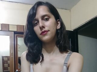 nude webcamgirl photo MarryJohn
