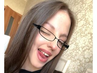 webcam striptease show MaryannaLehane