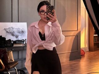 camgirl fingering pussy MayRenz