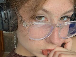 beautiful girl webcam MayaYam