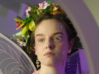 naked webcamgirl MephalaDraeven