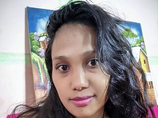 camslut masturbating MiharyJessika