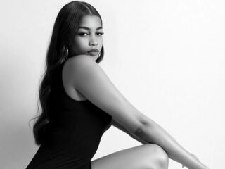 adult live web cam MilaJohn