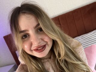 camwhore masturbating MilaLa