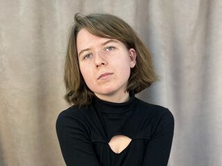 cyber sex chat room MoiraElletson