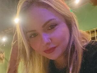 hot sex cam MonicaCaroline