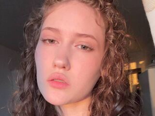 voyeur web cam MyrnaCarozza