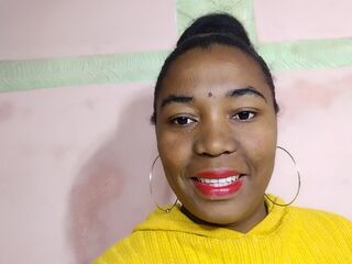 camslut topless NatafElodie