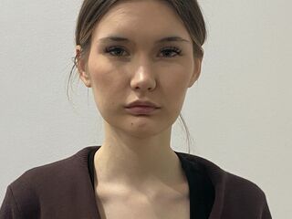 bedroom livesex NelleLoehlein