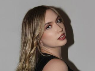 webcam strip tease show NicoleRicii