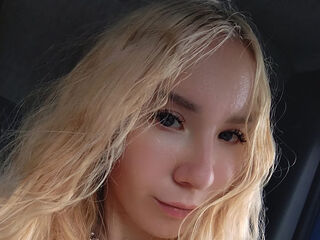 webcamgirl chatroom NikaFrosha