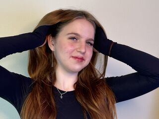 camgirl pic NilaBudy