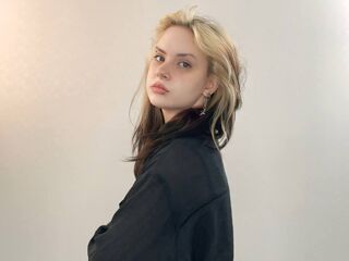 hot cam show NildaFabros