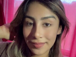 adult live cam NovaQuenn