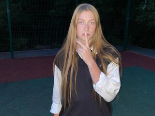 naked girl with cam PandoraPoteat