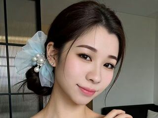 hot striptease web cam QinWeiwei