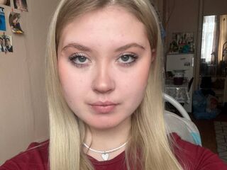 cam girl chat room RaisaMihaila