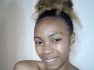 girl webcam RasoaAlice
