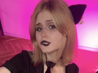 beautiful camgirl ReiraNiks