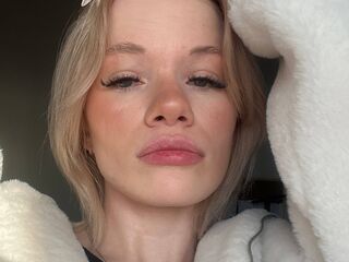 babe web cam RenitaKoo