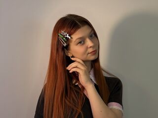 cam girl showing tits RoselynMeucci