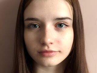 naked girl with webcam masturbating with dildo RosiaFastic