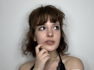 cam girl chatroom RozanneLedet