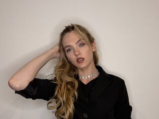 naked cam girl RubyMoore