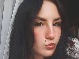 camwhore spreading pussy SadeLanden