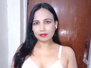 webcam live SadiaAngel
