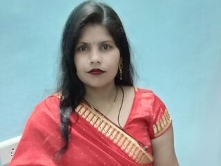 camslut webcam video SaronLey