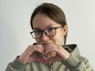 babe web cam ShanitaMulrain