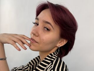 cam girl playing with dildo SherylDewaters