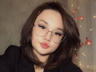 erotic webcam ShielaQuam