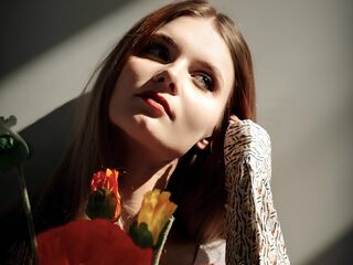 adult chat room SilkenFever