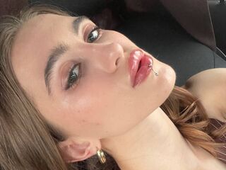 cam girl video SilviaCoey