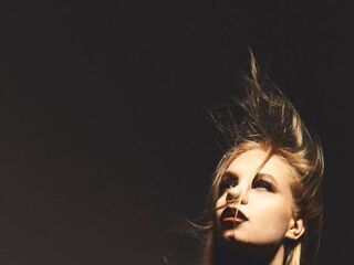 chat room live sex cam SofiFerran