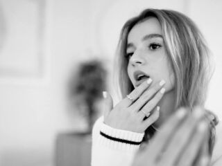 topless webcam girl StaceeyBrown