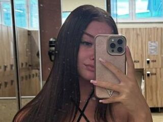 naughty camgirl masturbating with dildo StevenKilmon