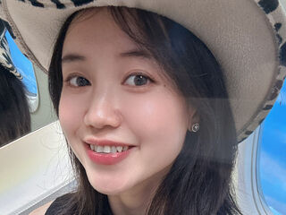 hot cam girl masturbating with sextoy SunnyXu