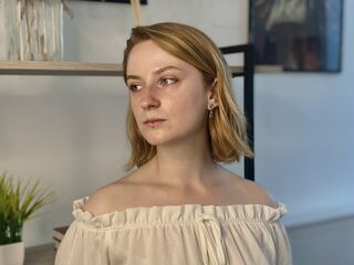 cam slut video chat TamekaHemrich