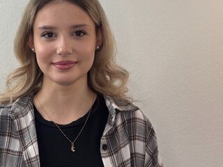 hot webcamslut TanyaPanah