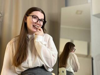 cam girl showing pussy TerraTrinh