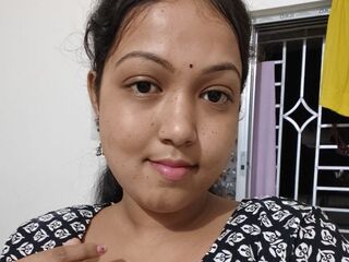 sexwebcam picture TrishaSaha
