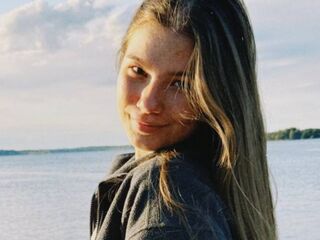 beautiful girl VanitaNadoff