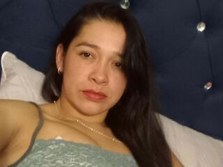 extreme cam video VictoriaCruzL