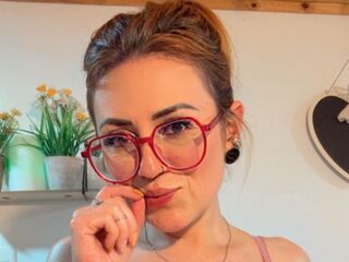 shaved pussy cam VictoriaFalon