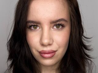 free live chatroom WillenaNavar